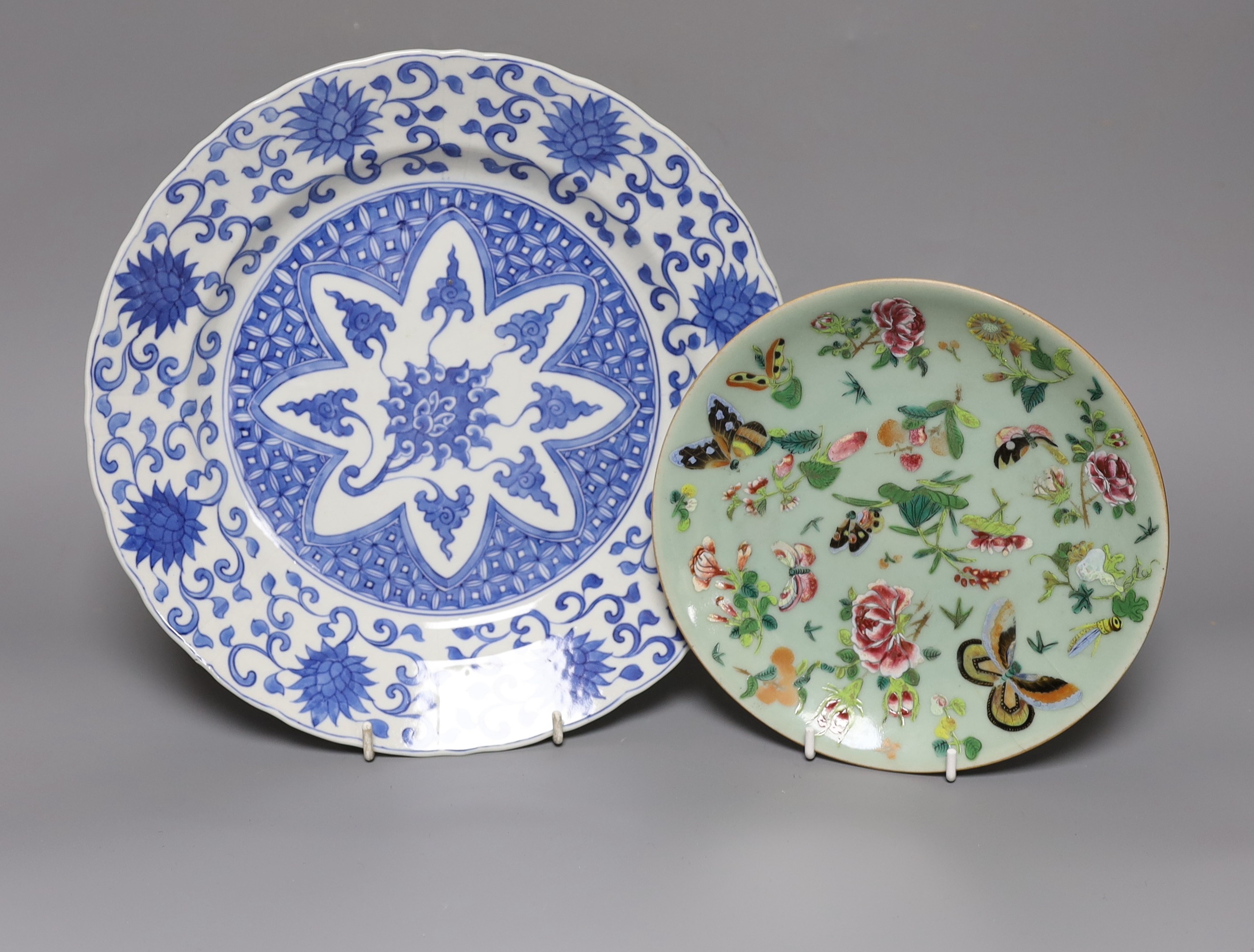 Four Chinese porcelain plates or dishes, 18th century and later, the largest 27.5 cm